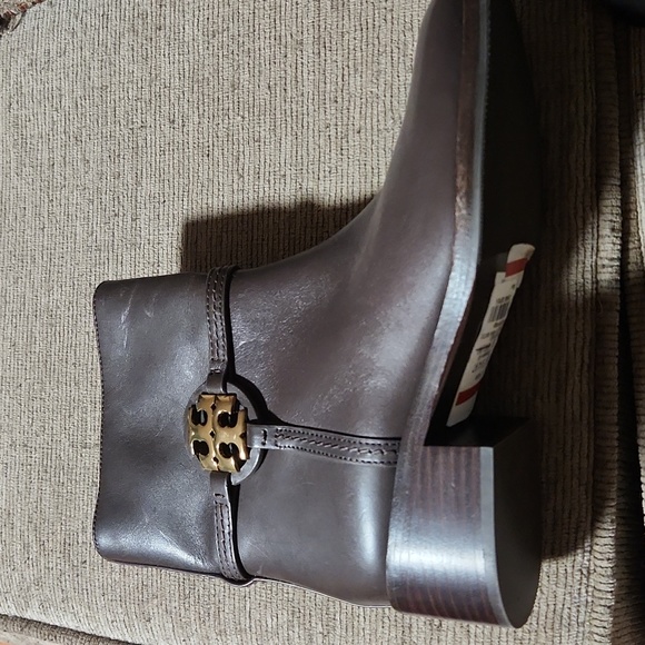 Tory Burch Miller 45MM Heel Bootie Shoes (Dark Brown ) NEW WITH TAGS - Picture 3 of 8